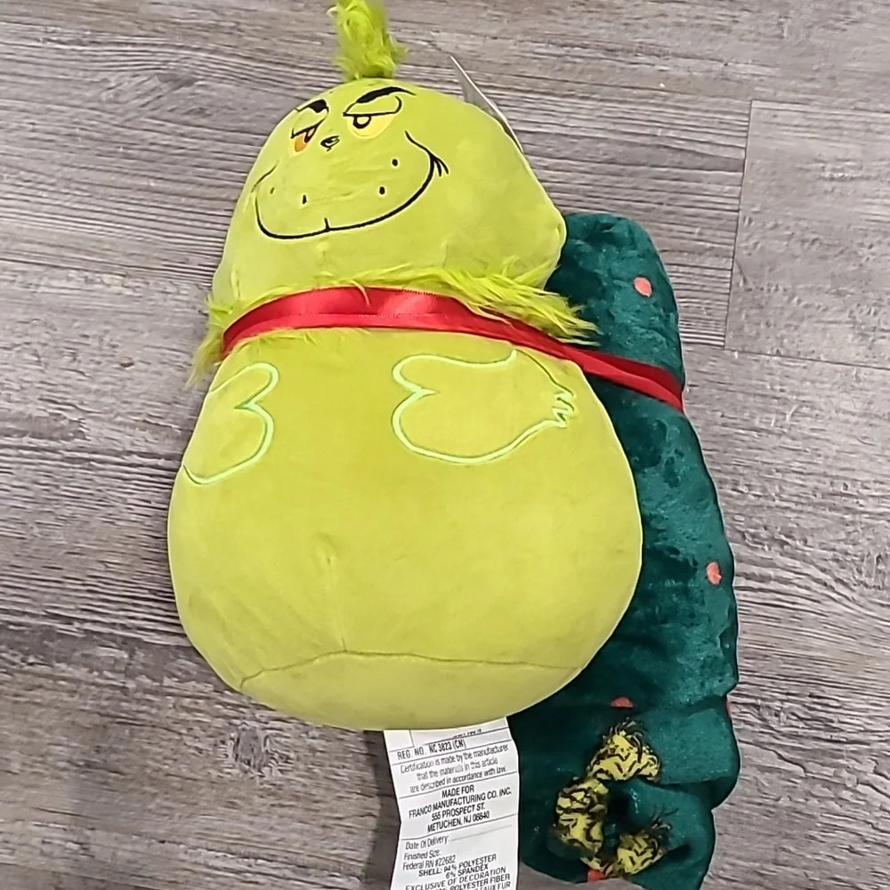 The Grinch cozy up